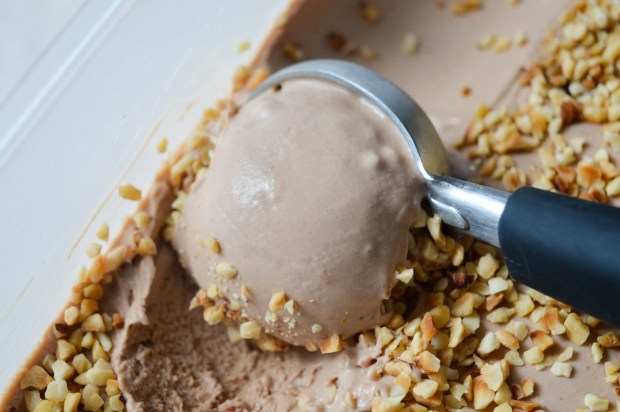 8FDAE051-FDDC-46D1-916A-CA93BB542D75